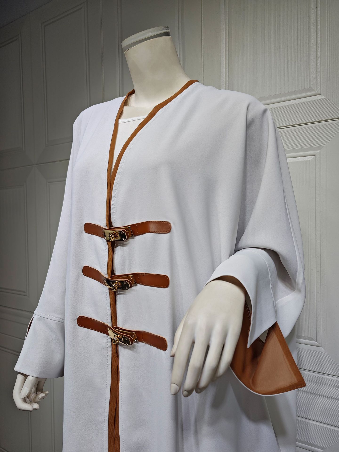 Chareza | Abaya Luxe au Style Traditionnel