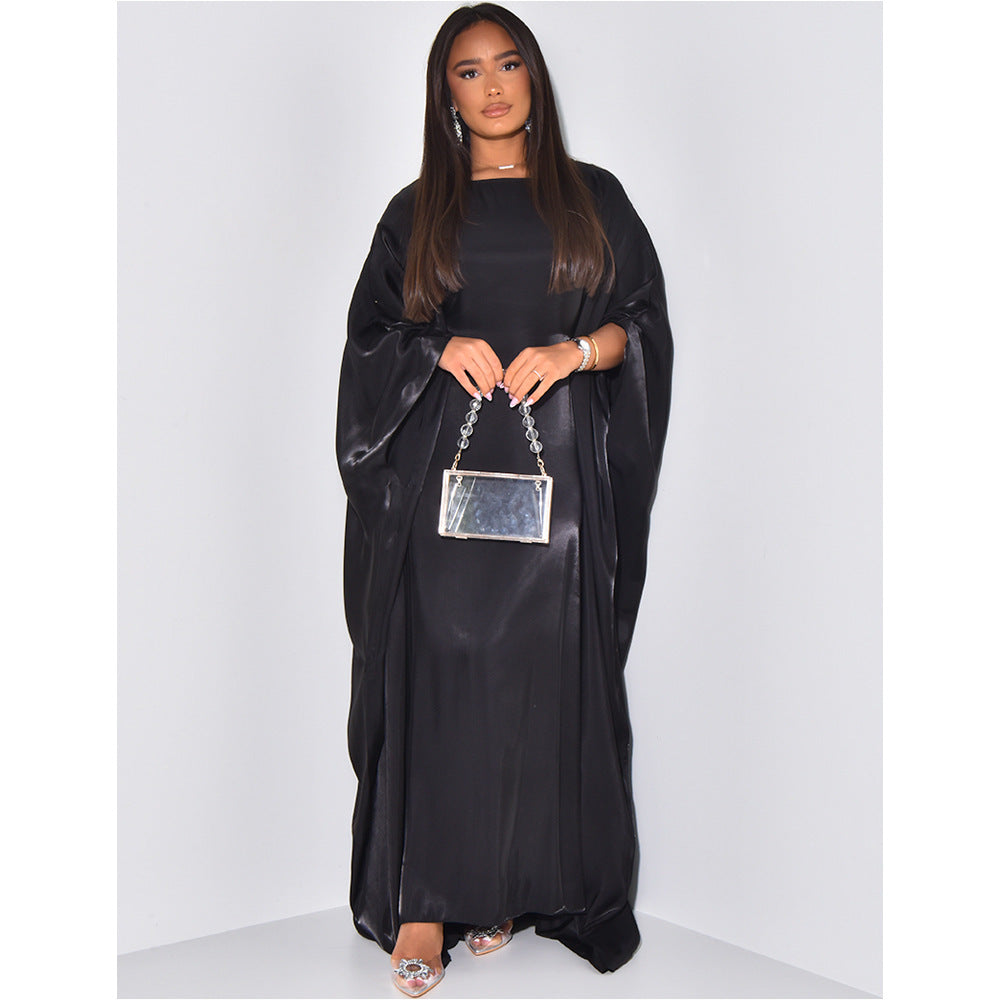 Abaya Élégante Longue à Coupe Fluide