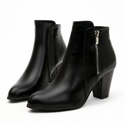 Bottines noires à talon épais – Chic & moderne