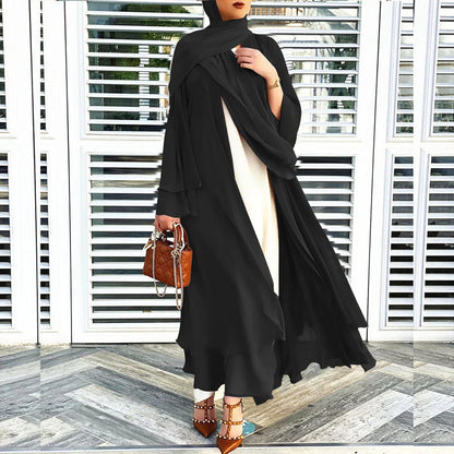 Abaya Élégante à Coupe Fluide et Détails Raffinés