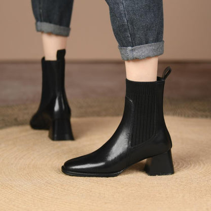 Bottines vintage à bout carré – Maille brune chic