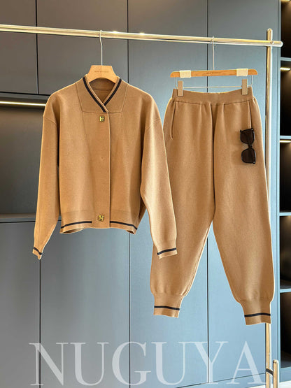 Ensemble Femme en Tricot Automne/Hiver