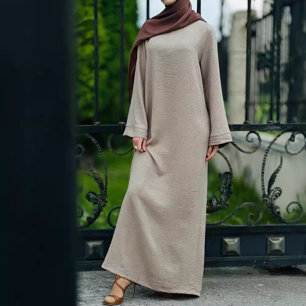 Robe Longue Modeste Femme – Coupe Droite Élégante et Tissu Texturé